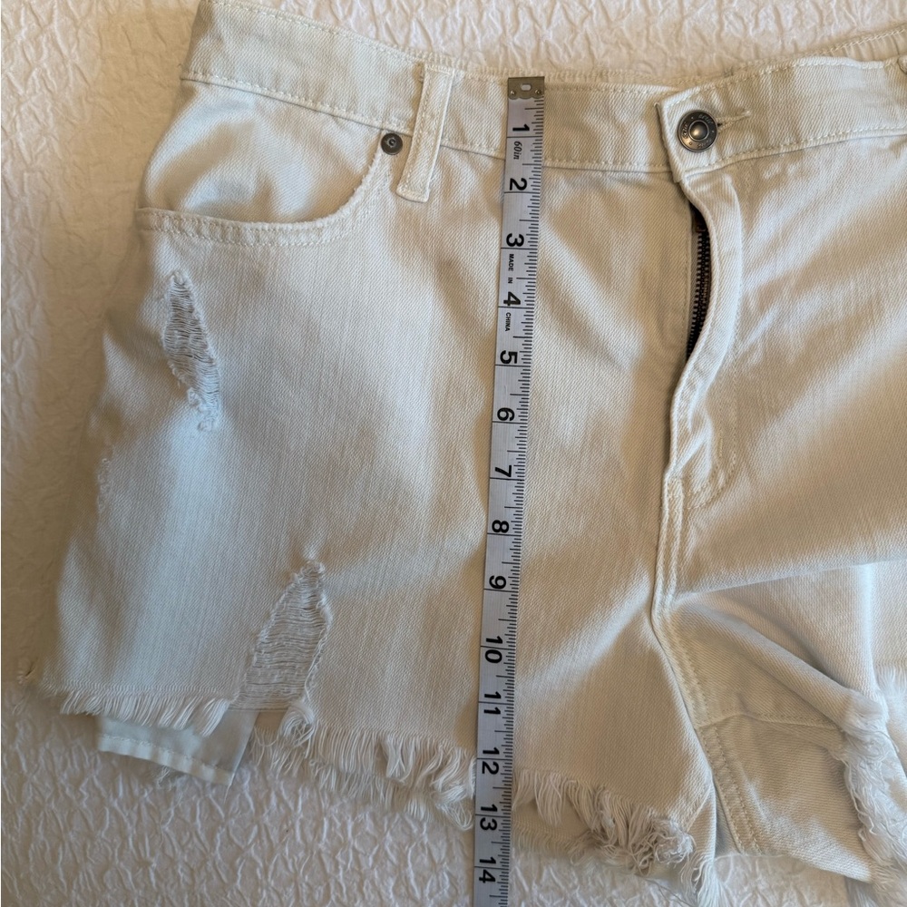 Aerie High-Rise Distressed White Denim Shorts - Size XL - Picture 4 of 10